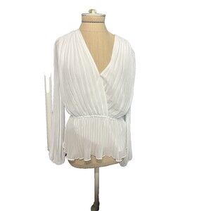 DKNY White Pleated Blouse Lined Elastic waist Size Small